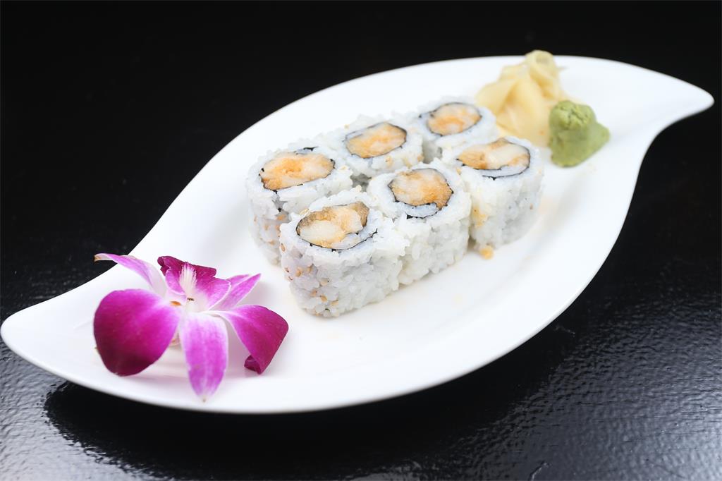 23. spicy escolar maki